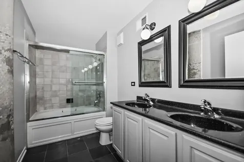 2001 South Calumet Avenue Chicago IL 60616