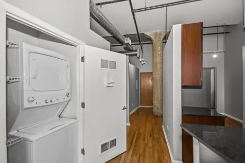 2001 South Calumet Avenue Chicago IL 60616