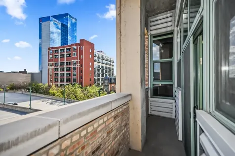 2001 South Calumet Avenue Chicago IL 60616