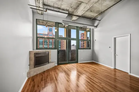 2001 South Calumet Avenue Chicago IL 60616
