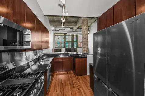 2001 South Calumet Avenue Chicago IL 60616