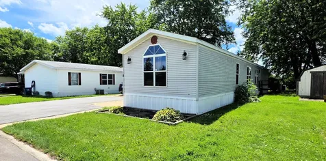8 Berry Lane Bourbonnais IL 60914