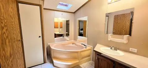 8 Berry Lane Bourbonnais IL 60914