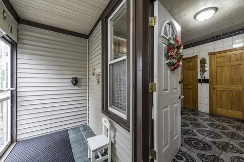 418 Lawn Court Waukegan IL 60085