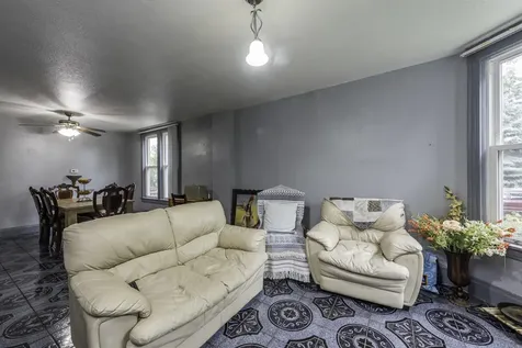 418 Lawn Court Waukegan IL 60085