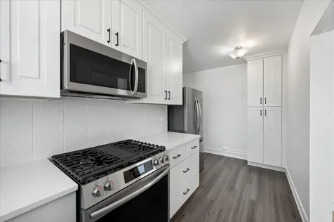 1585 Ridge Avenue Evanston IL 60201
