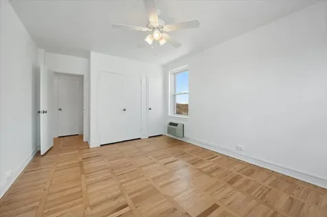 1585 Ridge Avenue Evanston IL 60201