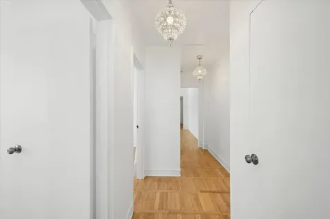 1585 Ridge Avenue Evanston IL 60201