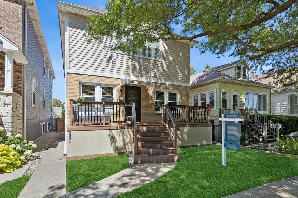 5230 North Mcvicker Avenue Chicago IL 60630