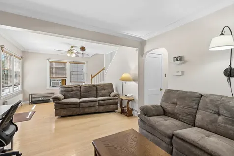5230 North Mcvicker Avenue Chicago IL 60630