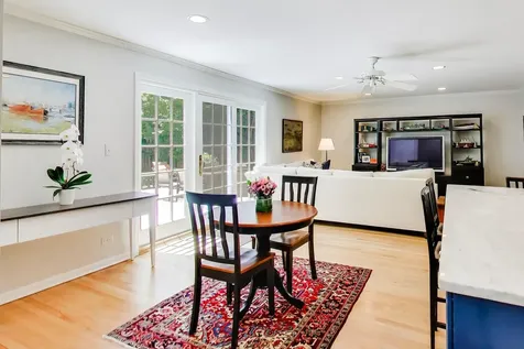 2241 Greenwood Avenue Wilmette IL 60091