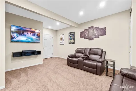 2588 Heritage Court Geneva IL 60134