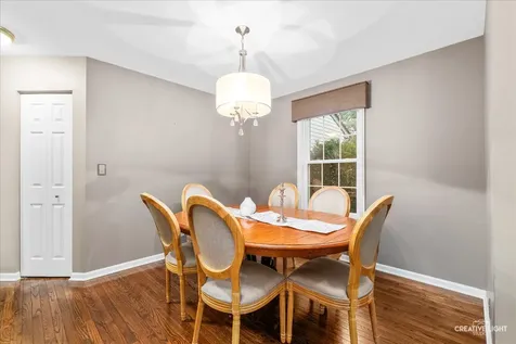 2588 Heritage Court Geneva IL 60134