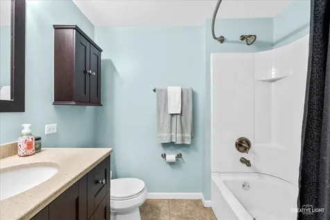 2588 Heritage Court Geneva IL 60134