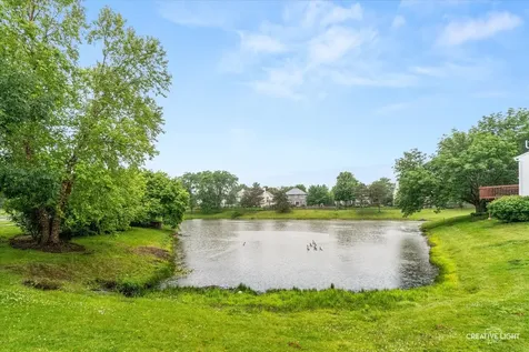 2588 Heritage Court Geneva IL 60134