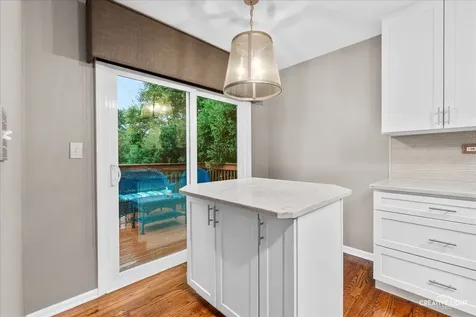 2588 Heritage Court Geneva IL 60134