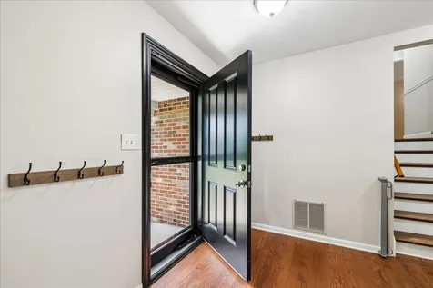 60 New Castle Court Crystal Lake IL 60014