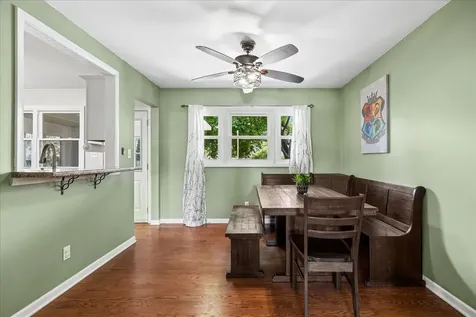 60 New Castle Court Crystal Lake IL 60014