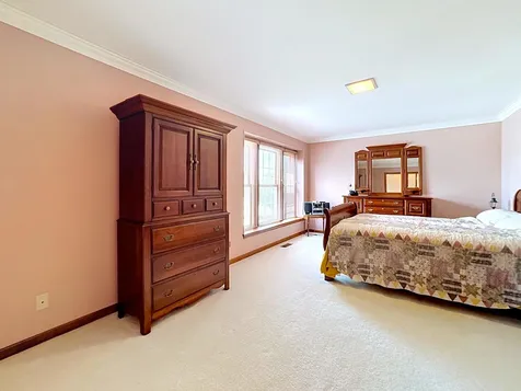 814 Stonebridge Lane Crystal Lake IL 60014