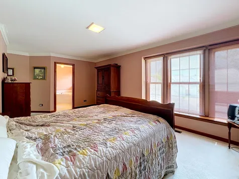 814 Stonebridge Lane Crystal Lake IL 60014