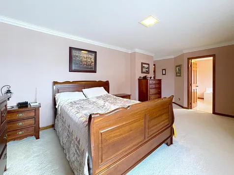 814 Stonebridge Lane Crystal Lake IL 60014