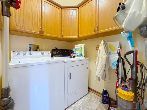 814 Stonebridge Lane Crystal Lake IL 60014