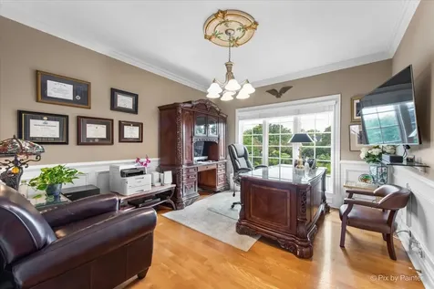 36W535 Hunters Gate Road St. Charles IL 60175
