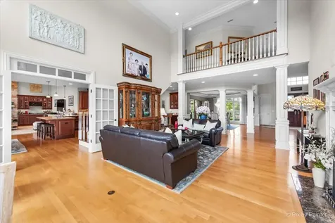 36W535 Hunters Gate Road St. Charles IL 60175