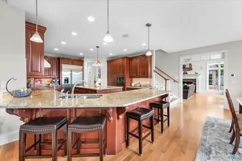 36W535 Hunters Gate Road St. Charles IL 60175
