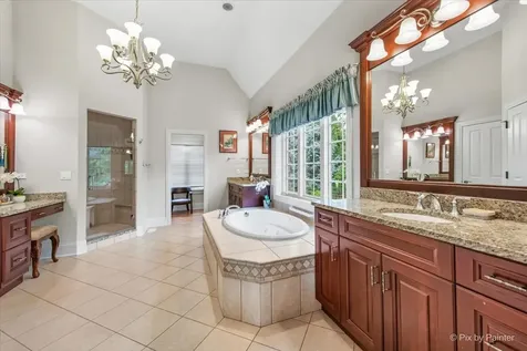 36W535 Hunters Gate Road St. Charles IL 60175
