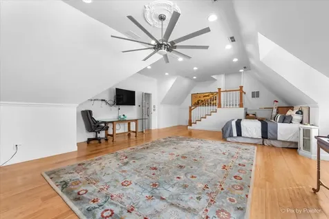 36W535 Hunters Gate Road St. Charles IL 60175