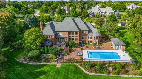 36W535 Hunters Gate Road St. Charles IL 60175