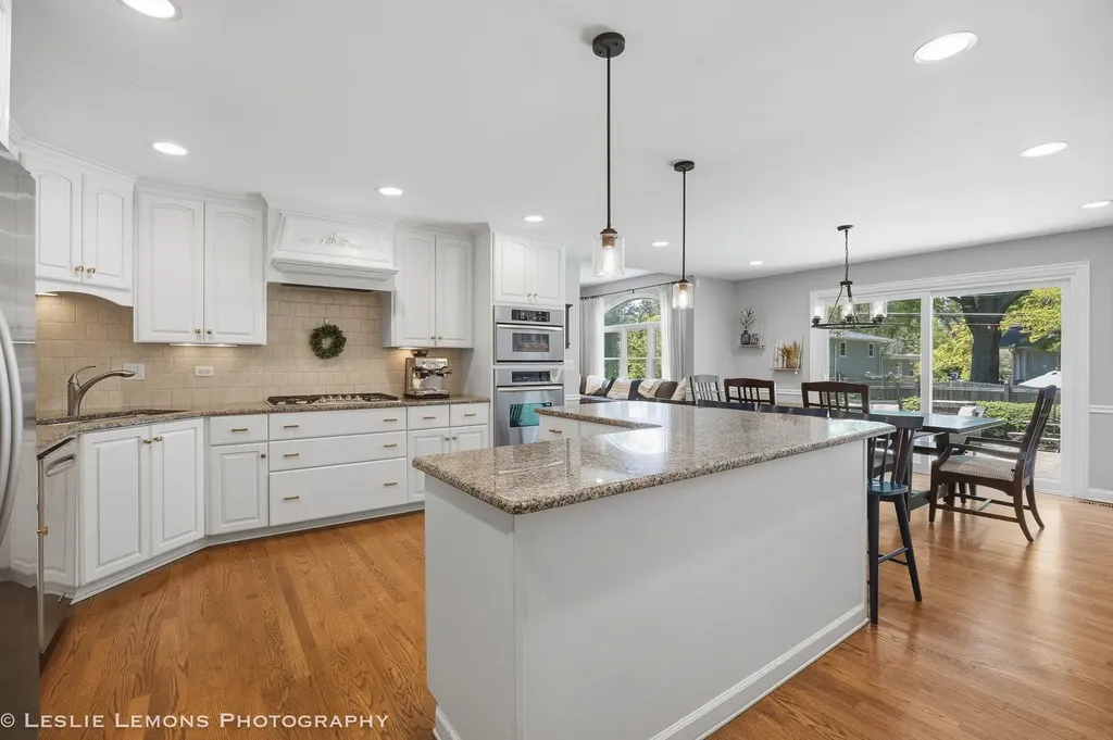 1229 Atlas Lane Naperville IL 60540