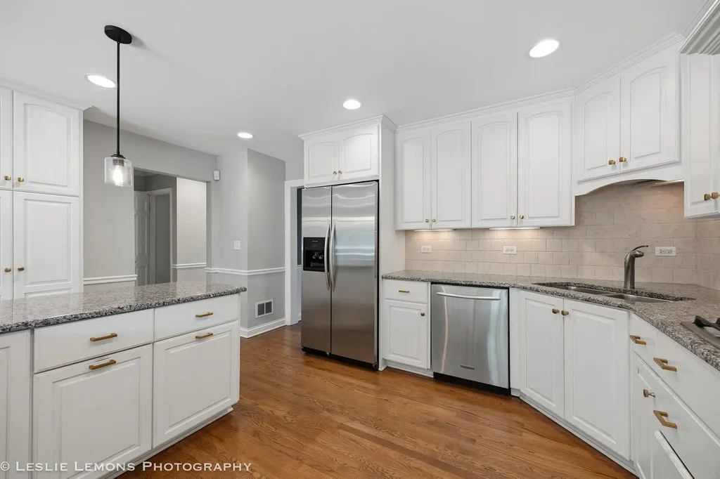 1229 Atlas Lane Naperville IL 60540