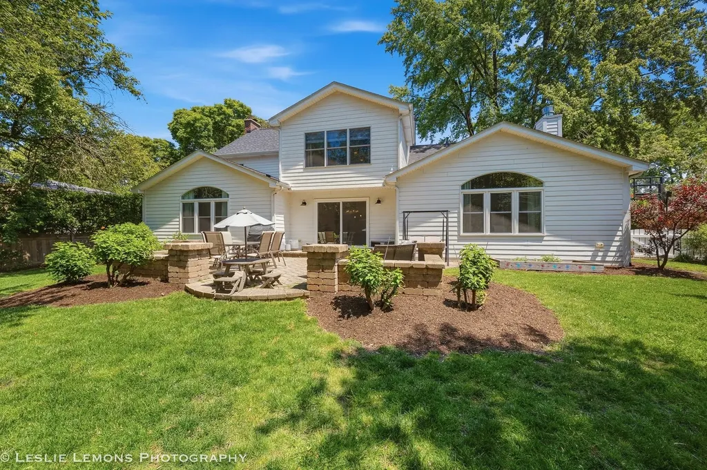 1229 Atlas Lane Naperville IL 60540
