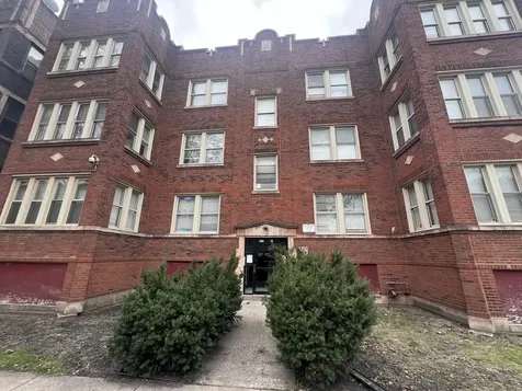 6802 South Clyde Avenue Chicago IL 60649