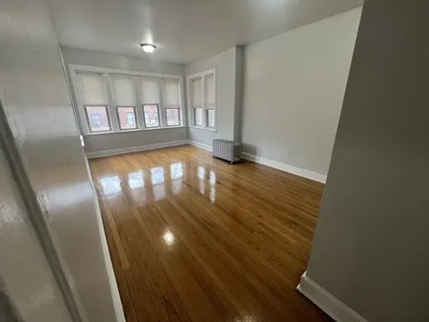 6802 South Clyde Avenue Chicago IL 60649