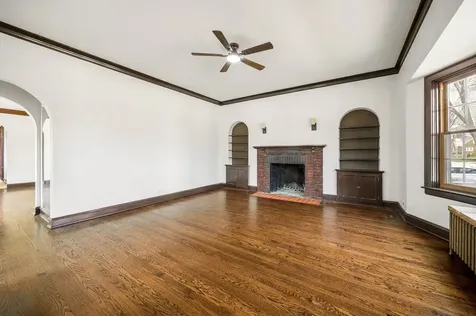 158 South Benton Street Palatine IL 60067