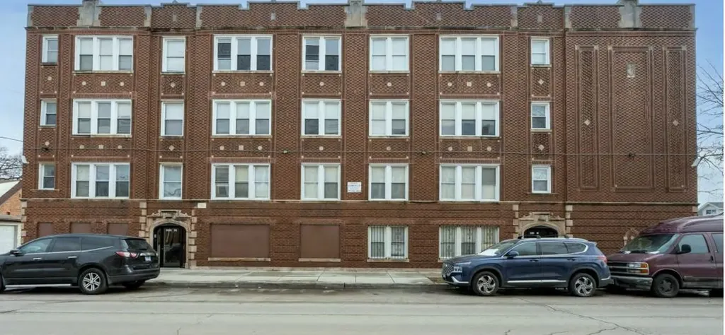 7601 South Hermitage Avenue Chicago IL 60620
