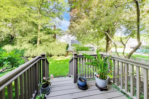 1117 Dawes Street Libertyville IL 60048