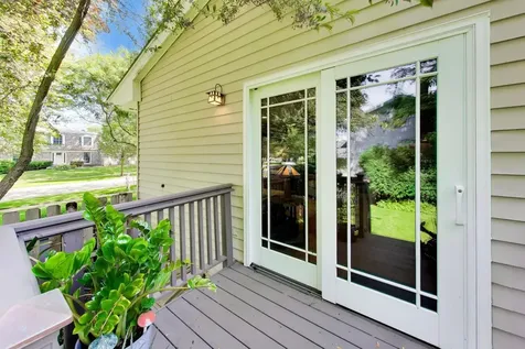 1117 Dawes Street Libertyville IL 60048