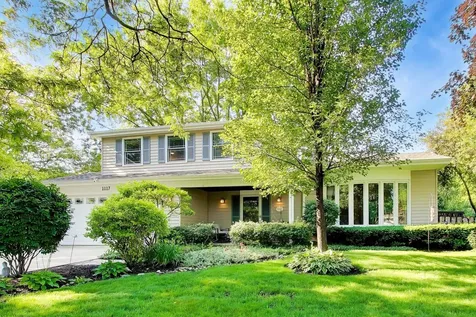 1117 Dawes Street Libertyville IL 60048