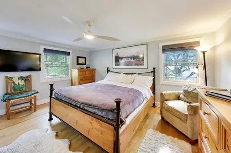 1117 Dawes Street Libertyville IL 60048