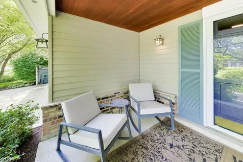 1117 Dawes Street Libertyville IL 60048
