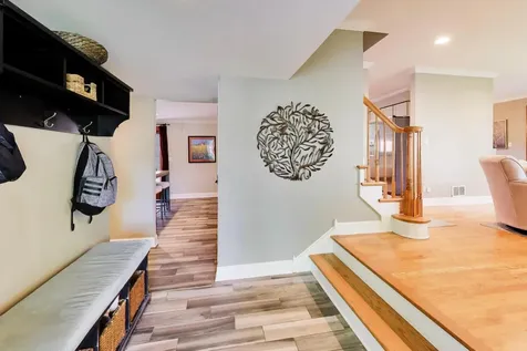 1117 Dawes Street Libertyville IL 60048