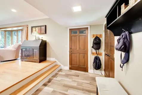 1117 Dawes Street Libertyville IL 60048