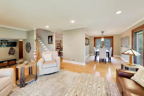1117 Dawes Street Libertyville IL 60048