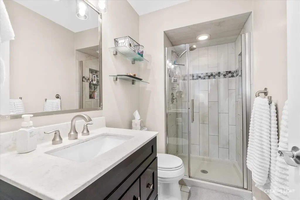 636 South Road Lisle IL 60532