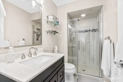 636 South Road Lisle IL 60532