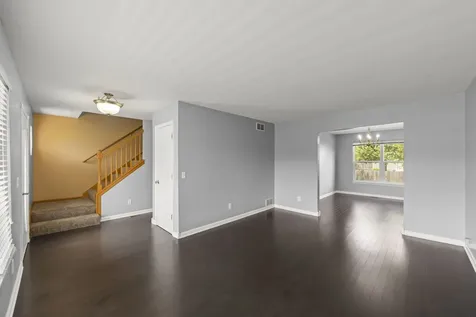 905 Churchill Drive Plano IL 60545